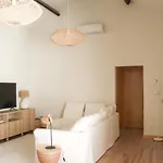 Casa Molenga - Porto Retreat Ferienhaus Paramos